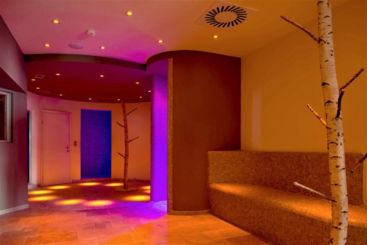 Brenta Dolomites Hotel Vason Exterior photo