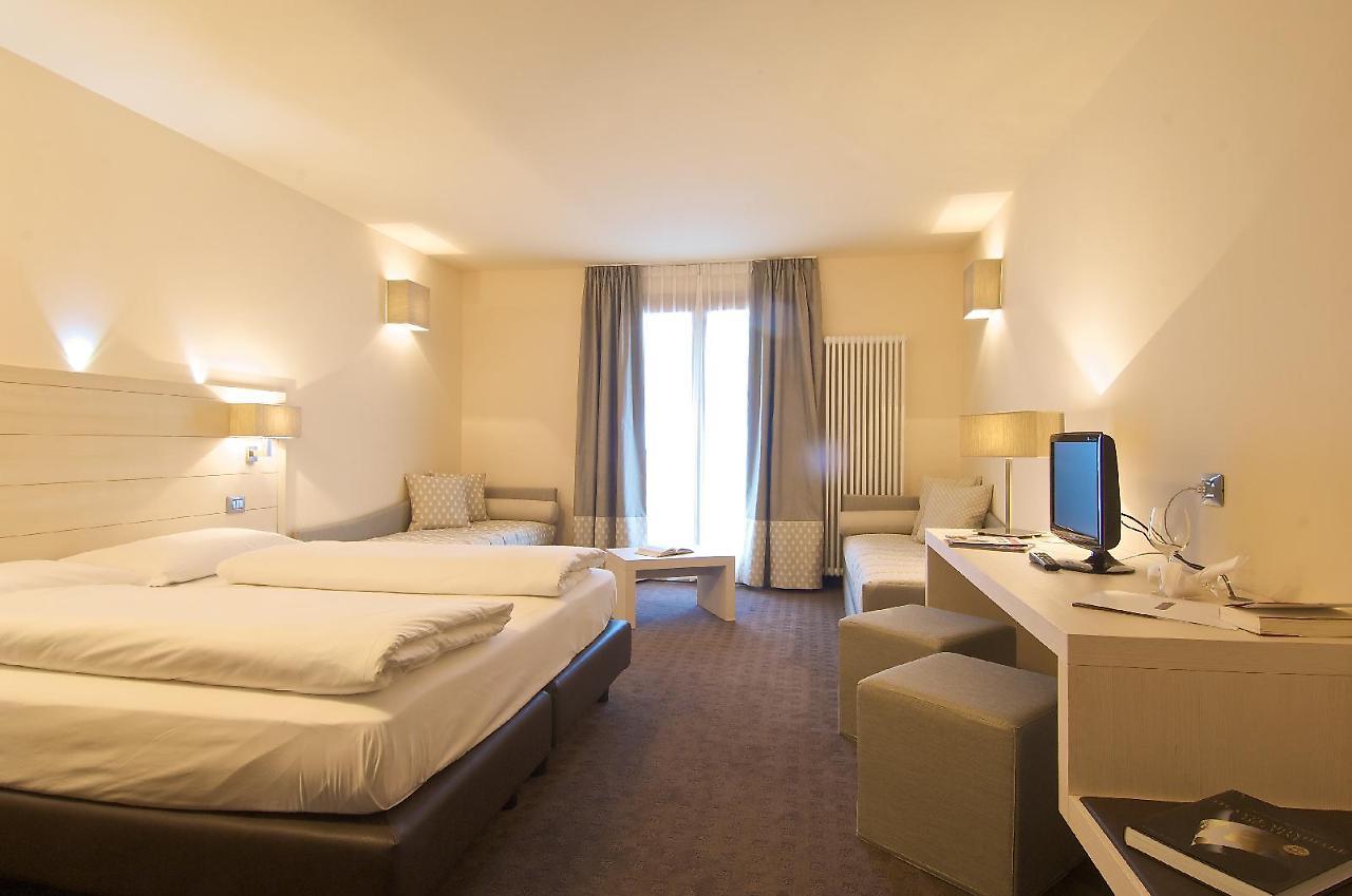 Brenta Dolomites Hotel Vason Exterior photo