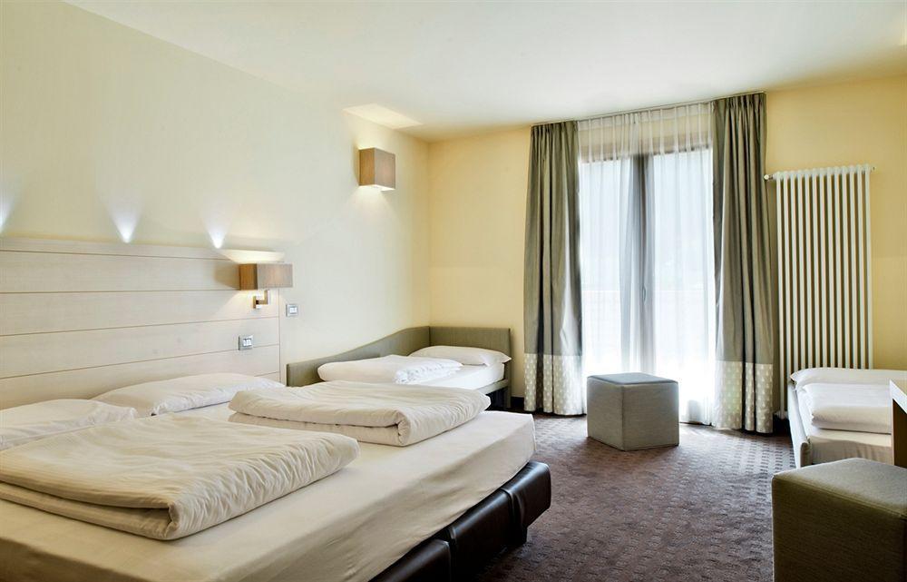 Brenta Dolomites Hotel Vason Exterior photo